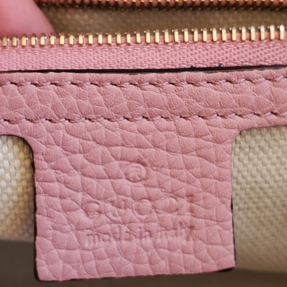 Authentic Gucci Soho Small onChain Shoulder Bag - Picture 8 of 10